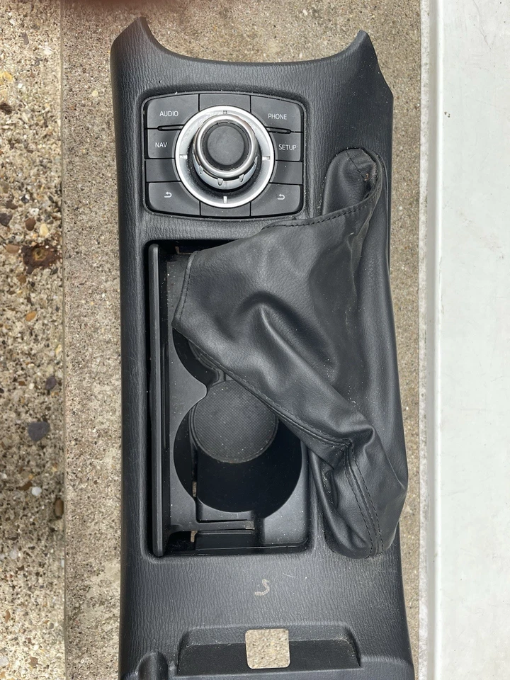 MAZDA 6 GJ SKYACTIVE 2013-2018 CONSOLA CENTRAL PORTAVASOS CONTROL MULTIMEDIA Foto 4 de 4