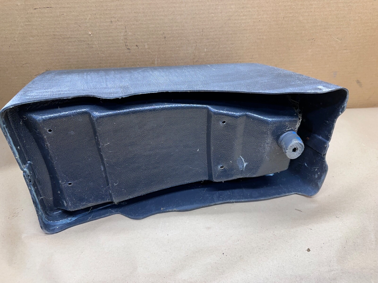 7690 Jeep Wrangler YJ CJ OEM Interior Center Console Black Factory CJ7