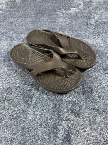 OOfos OOriginal Unisex Recovery Slides Flip Flop Sandals Mens Size 9 W11 Black