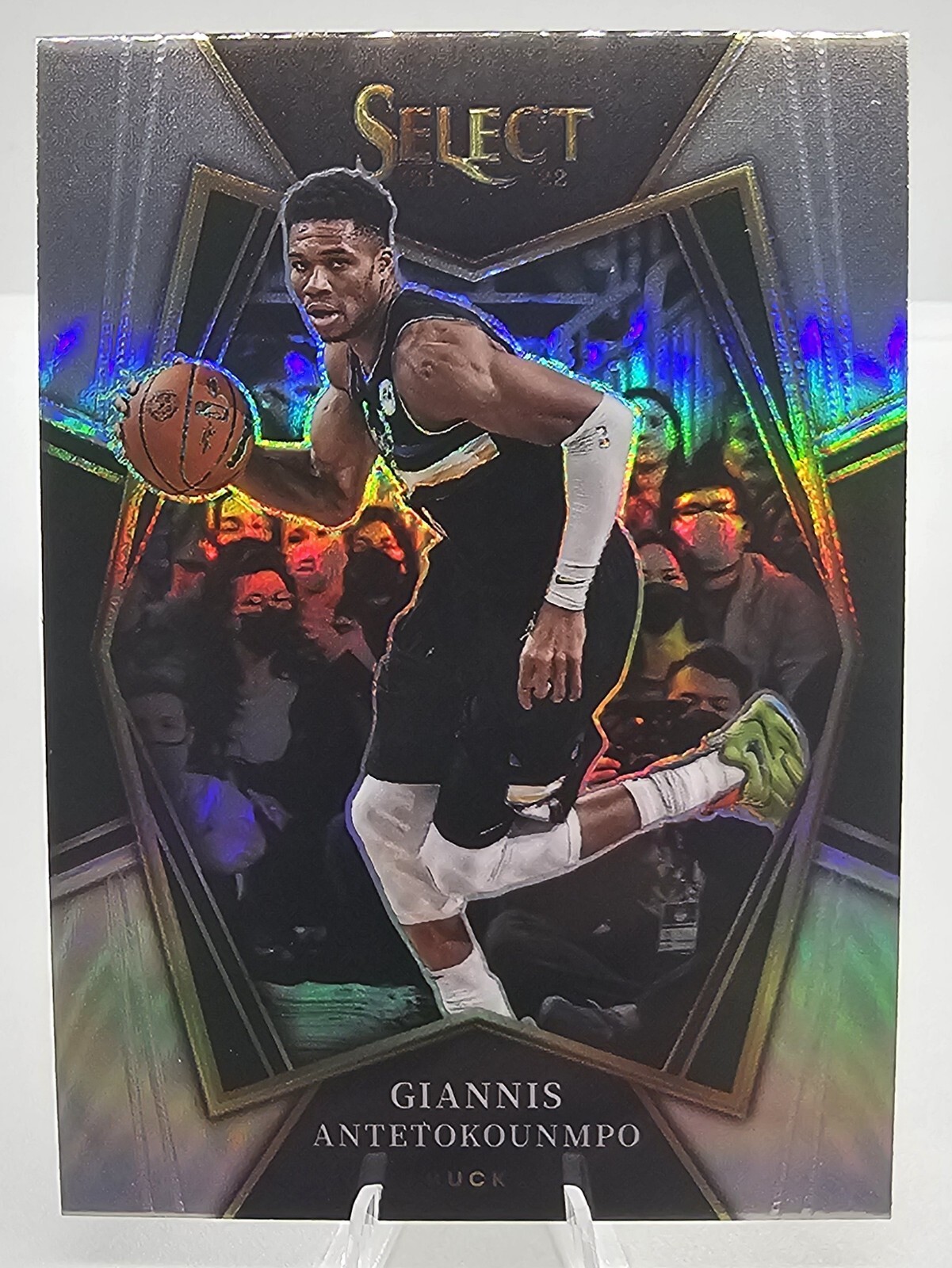 2021-22 Giannis Antetokounmpo Panini Select Premier Level Silver Prizm #140