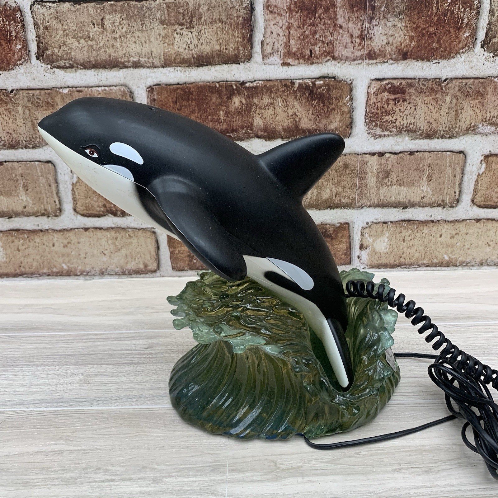 Telemania Orca Whale Telephone VTG Landline Novelty Phone Splash Wave Untested