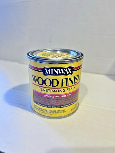 Minwax, "Special Walnut" Wood Finish Stain, 8 oz can