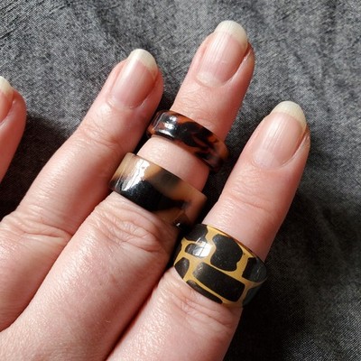 Three Plastic Rings, Size 6 - Size 8.5 Ring Lot, tortoiseshell and giraffe