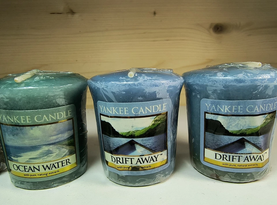 lot of (5) Yankee Candle votive Beachwood Ocean Side Ocean Water Drift Away x2 - Image 4 of 4