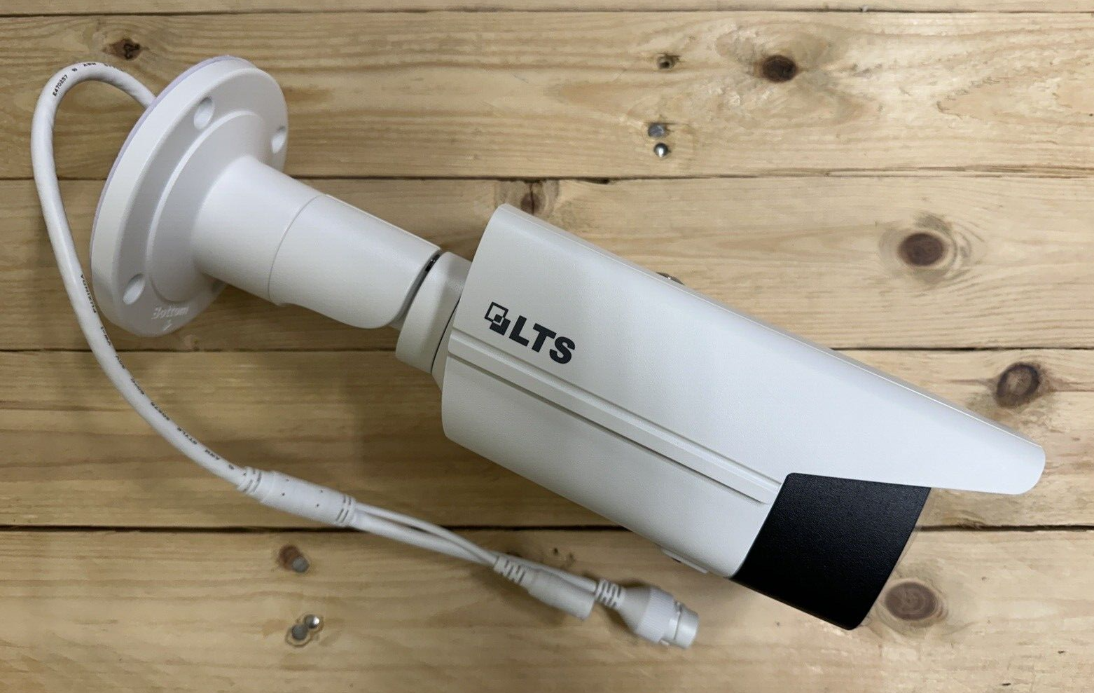 Security Camera LTS CMIP9382W-MD 8MP 4K Bullet IP Camera 4mm Lens - NEW-image