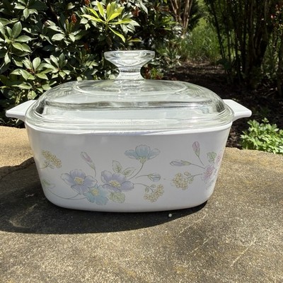 VTG CorningWare A2B Pastel Bouquet Flowers 1.5 L Casserole Dish Pyrex Lid A9C