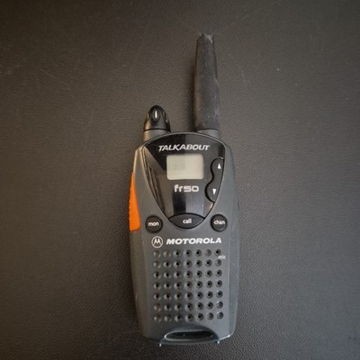 Motorola TalkAbout FR50 Digital 2 Mile 14 Channel Two Way Radio Tested  Works