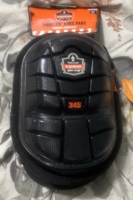 Ergodyne ProFlex 345 Professional Knee Pads, Protective Long Cap, Injected Gel - Image 1 of 2