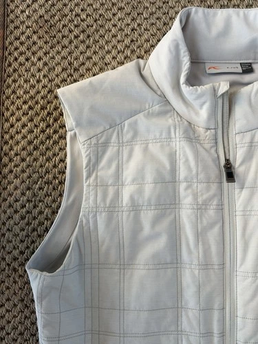 KJUS SFGC Rowan Insulated Vest Men’s Light Gray Full Zip Quilted Golf Size 50 image 3