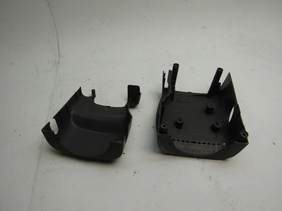 Cubierta de columna de dirección cubierta inferior superior delantera lado del conductor Rodeo 2000 2002 Foto 2 de 4