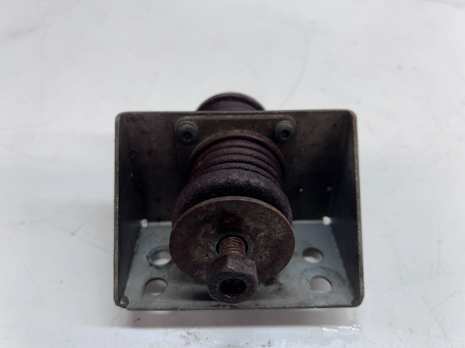 LAMBORGHINI GALLARDO COUPE EXHAUST SPRING SHOCK ABSORBER BRACKET OEM 400253379B