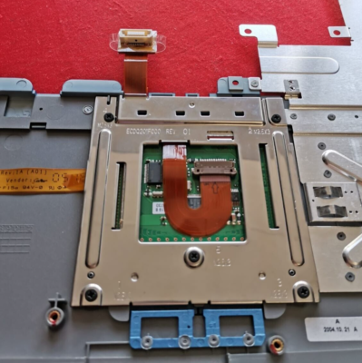 Poggiapolso Dell Inspiron 9100 Con Touchpad E Pulsanti Mouse – Ricambio C2117