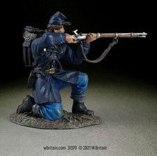 W.Britains:BR31370 - Federal in Frock Coat Kneeling, No.2