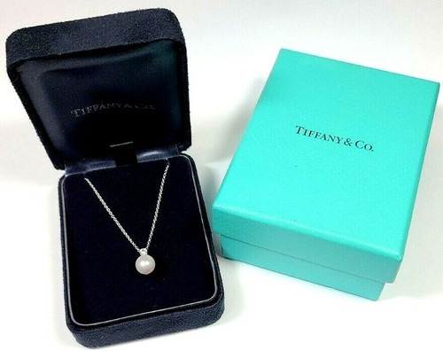 Tiffany \u0026 Co. 18K White Gold Pearl 
