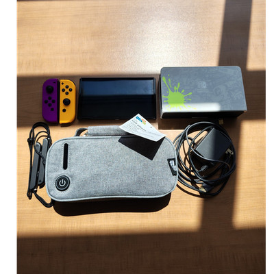 Nintendo Switch OLED Model  Splatoon Edition   Console, Dock, Joycons, Cables, 