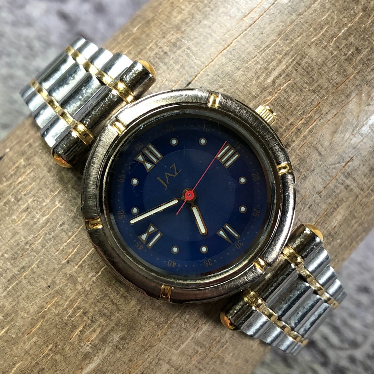 Vintage JAZ Women Y121-X059 Fashion Two Tone Quartz Analog 28mm