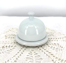 LOVELY Vintage Small White Ceramic Butter Cloche Bell Dish Christmas Holiday