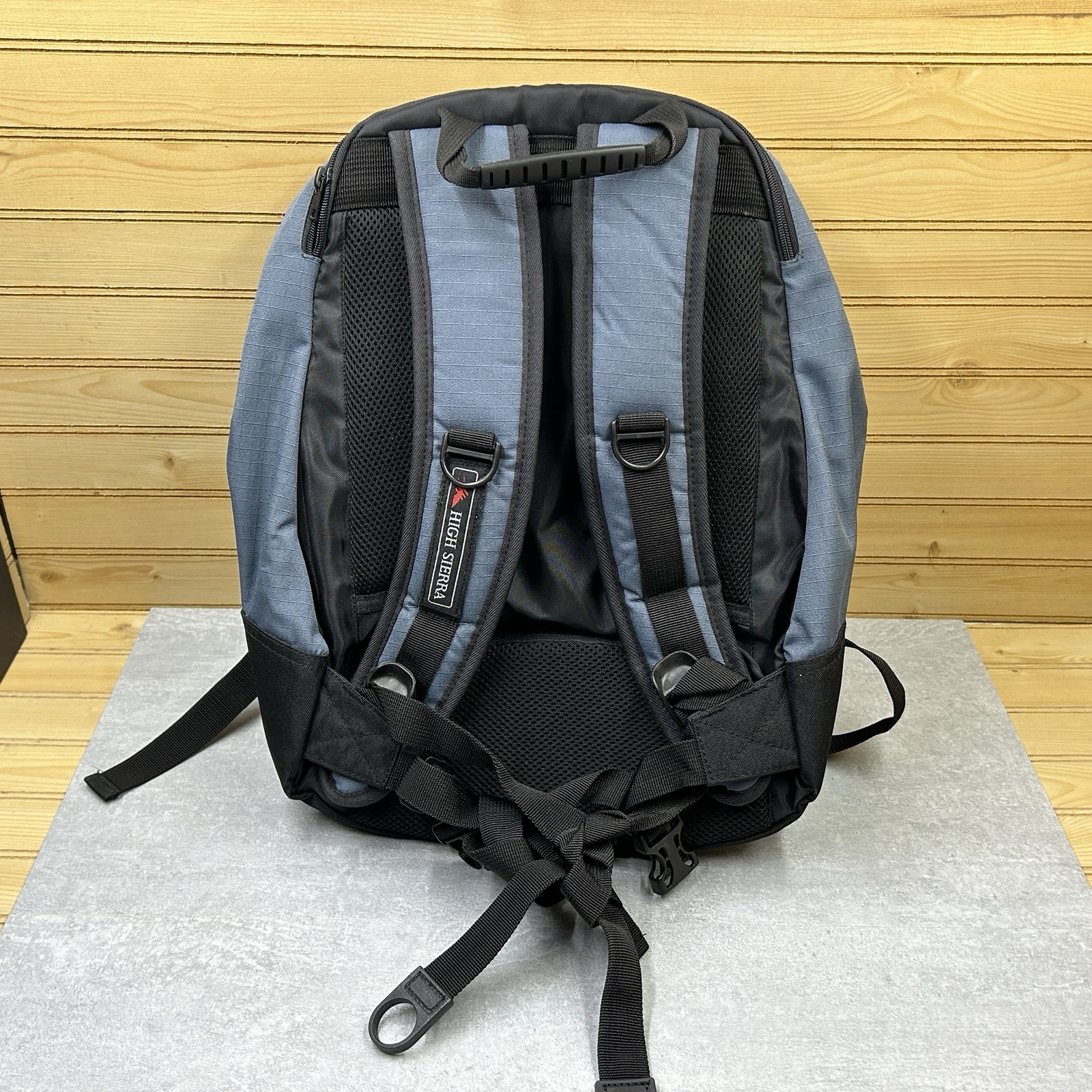 High Sierra Multi-Compartment Backpack Durable La… - image 6