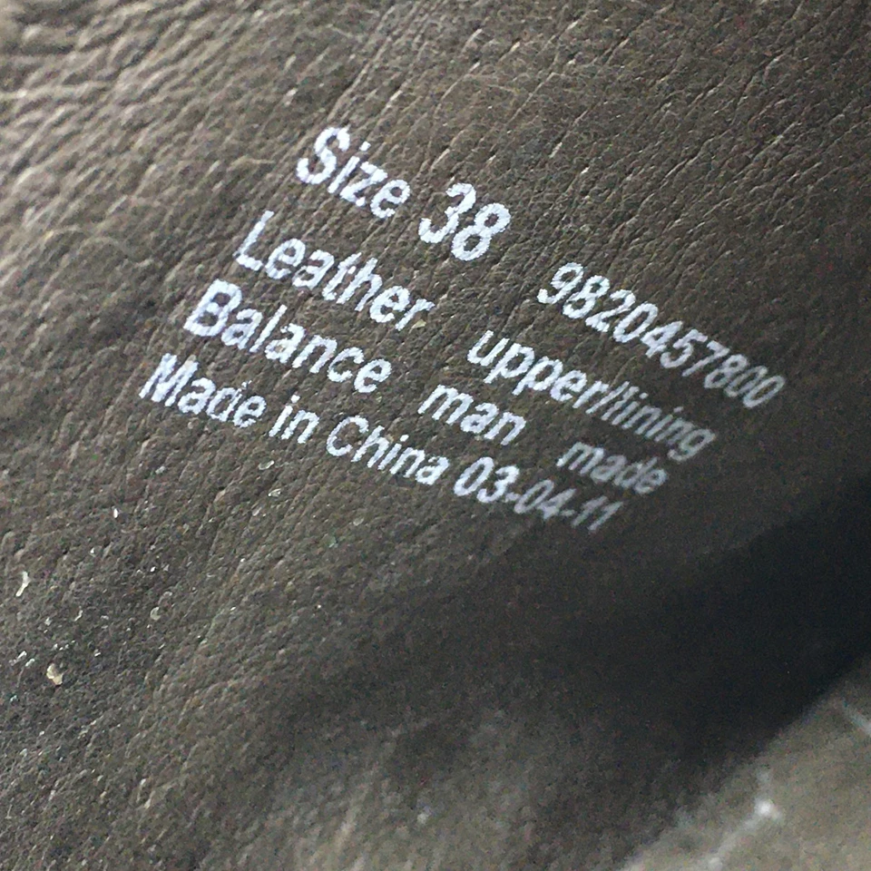 Zuecos Dansko Shyanne Mules Zapatos para Mujer Talla 7.5-8 EE. UU. 38 UE Cuero Marrón Tachuelas Foto 3 de 4