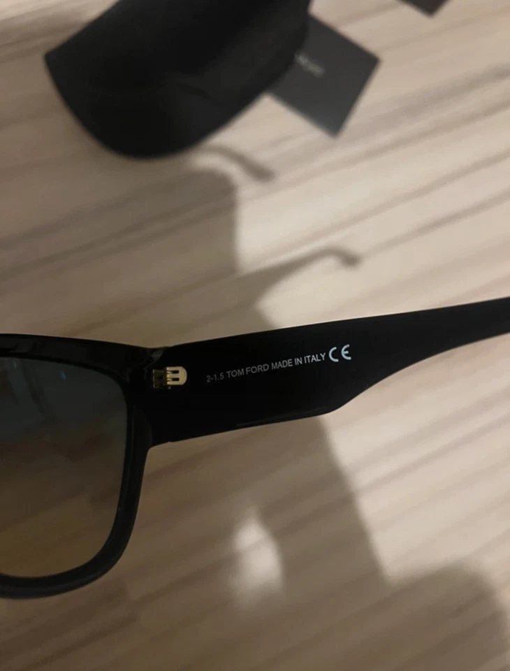 Tom Ford Anoushka TF371 01B Sunglasses Black Grey Gradient Women’s With Case Box - Imagen 4 de 4