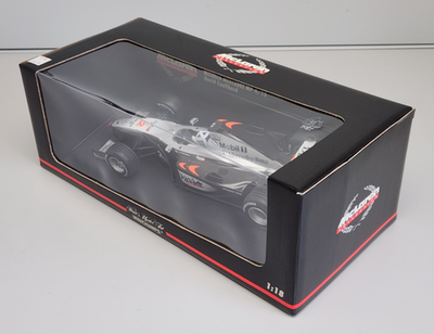 Minichamps McLaren Collection Mercedes MP 4/15 D. Coulthard 1/18