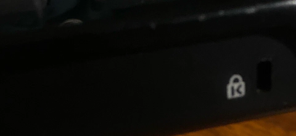 M-Audio Axiom AIR Mini 32 USB MIDI Keyboard & Pad Controller - Image 2 of 4