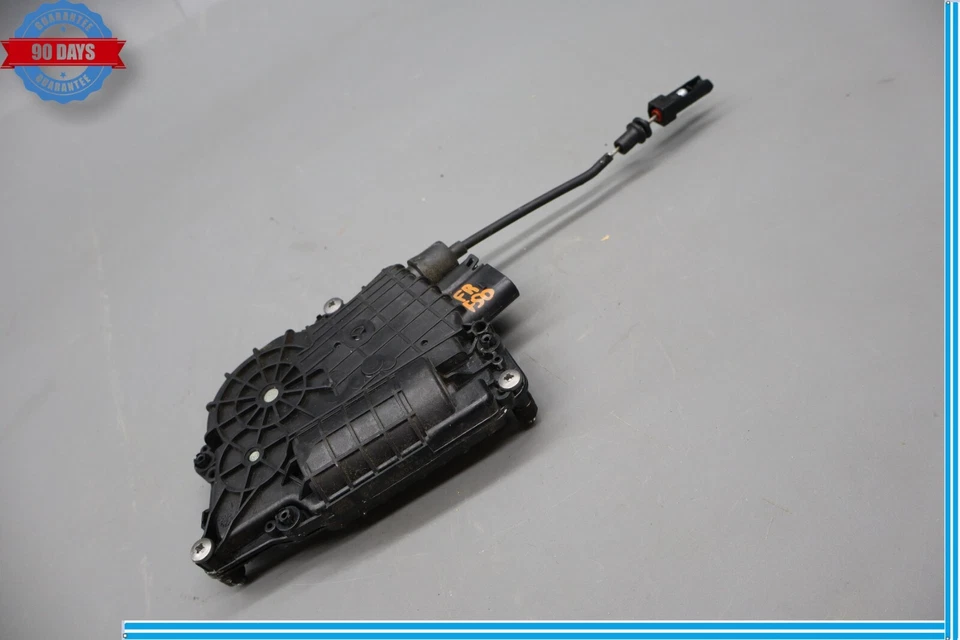 Actuador de puerta de cierre suave para pasajero delantero derecho BMW 750Li Xdrive 528i 09-16 OEM Foto 2 de 4