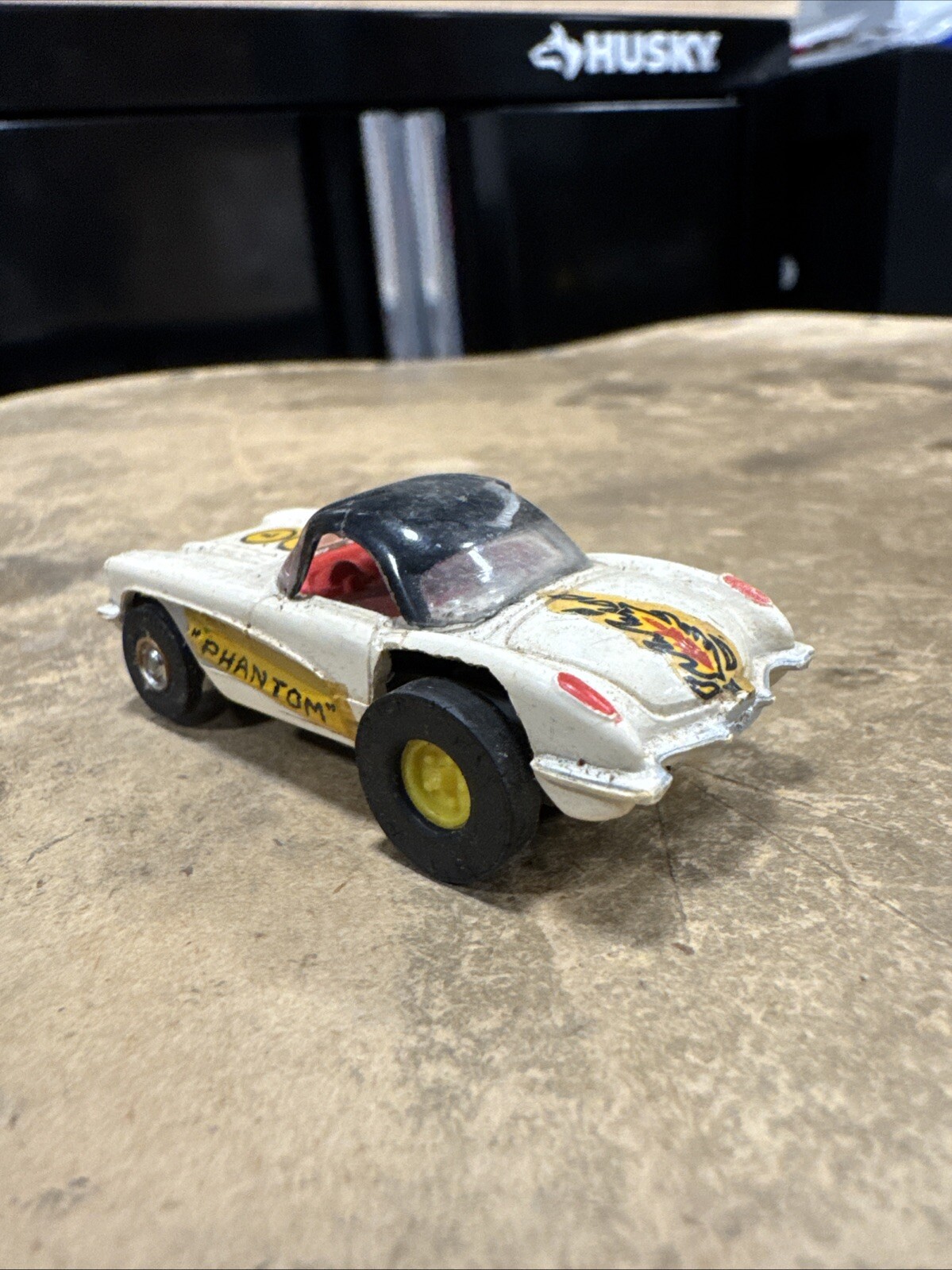 Picture 2 of 9