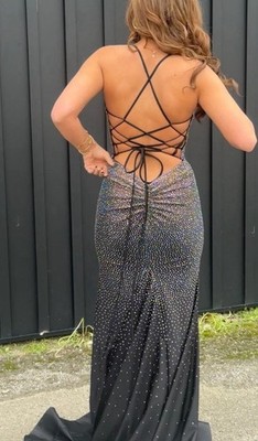 Amelia Couture Black Rhinestone Backless V-Neck Maxi Formal Dress Size 2