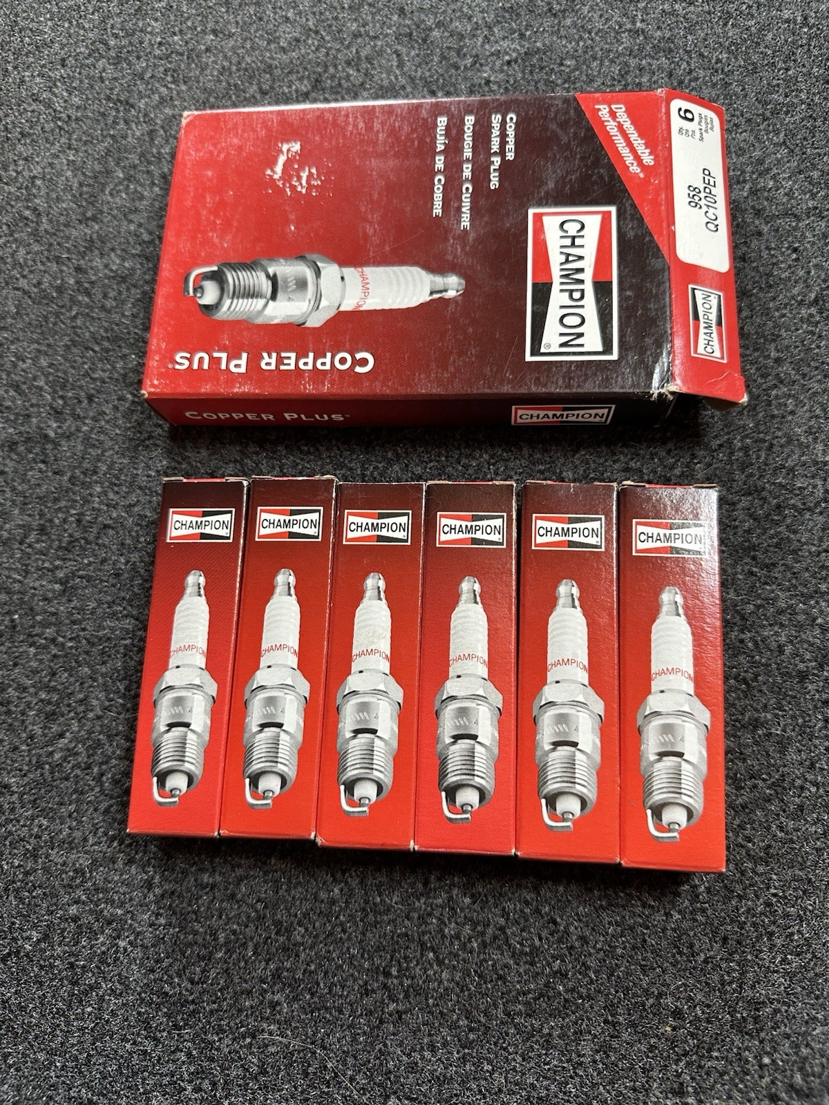 Lot Of 6 CHAMPION SPARK PLUG COPPER MARINE 958 QC10PEP New Old Stock