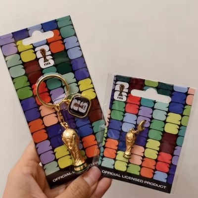 2pcs 2026 FIFA World Cup Golden Cup Souvenir Keychain Backpack Charm