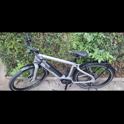 Giant Boulder 28 Zoll Mountainbike grau/schwarz Federgabel, Drehgriff,Preis VB