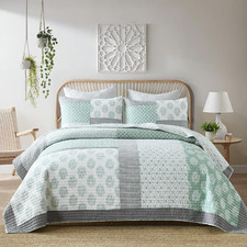 Kaloola Green Patchwork Quilt Set King Size 100 Cotton Lightweight Floral
