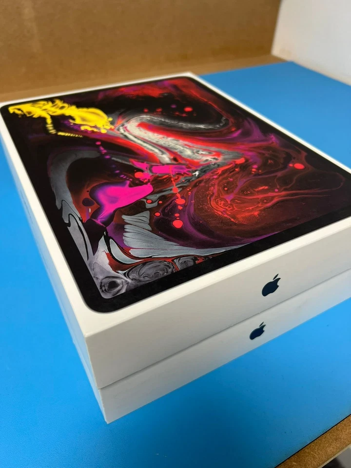 Apple iPad Pro 3rd Gen  12.9 (2018) – 256GB Wi-Fi Tablet – Good Refurbished - Image 2 of 4