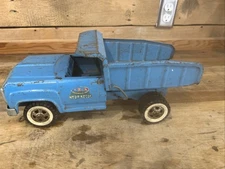 Vintage Tonka Blue Hydraulic Dump Truck Pressed Steel toy Parts Or Restoration