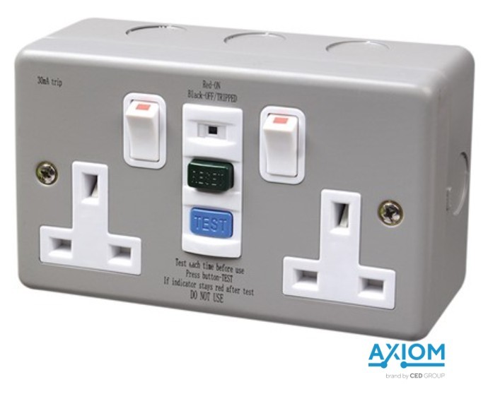 (W2.1) WRCDMSSK2 - Axiom WRCDMSSK2 RCD Metal Clad 2 Gang Switched Socket