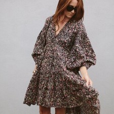 Doen dress size small grasse long sleeve black floral dress