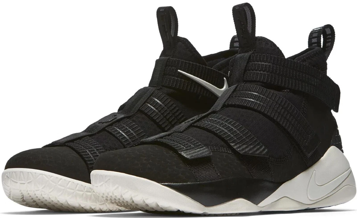 Nike LeBron Soldier 11 Men