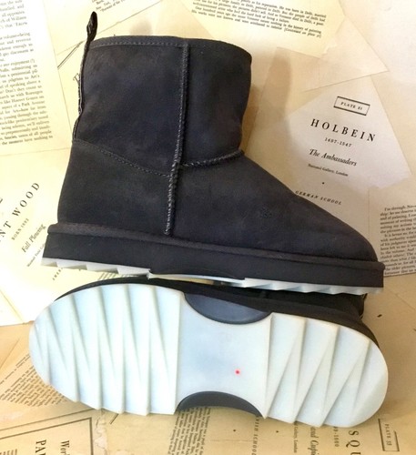 Mini stivale shearling grigio resistente all'acqua Free People Emu Australia Sharky 40/9 Nuovo con etichette - Foto 8 di 8