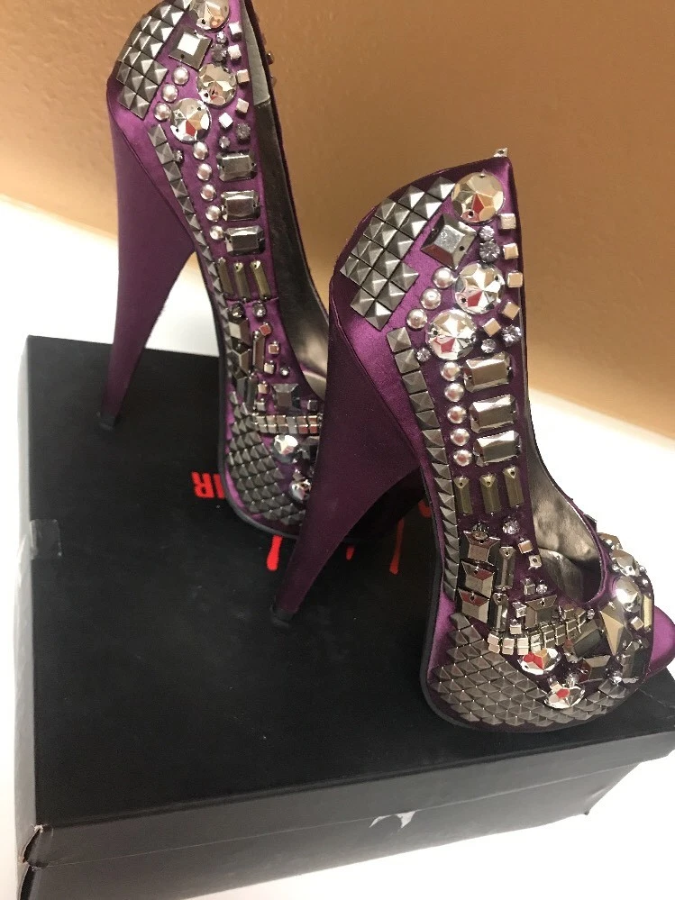 Wild pair hotsell shoes locations
