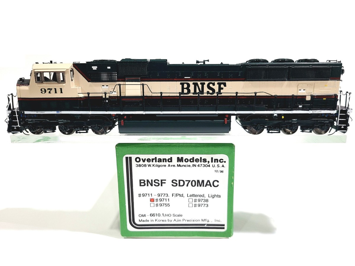 Overland OMI BNSF SD70MAC Burlington Northern Executive #9711 HO