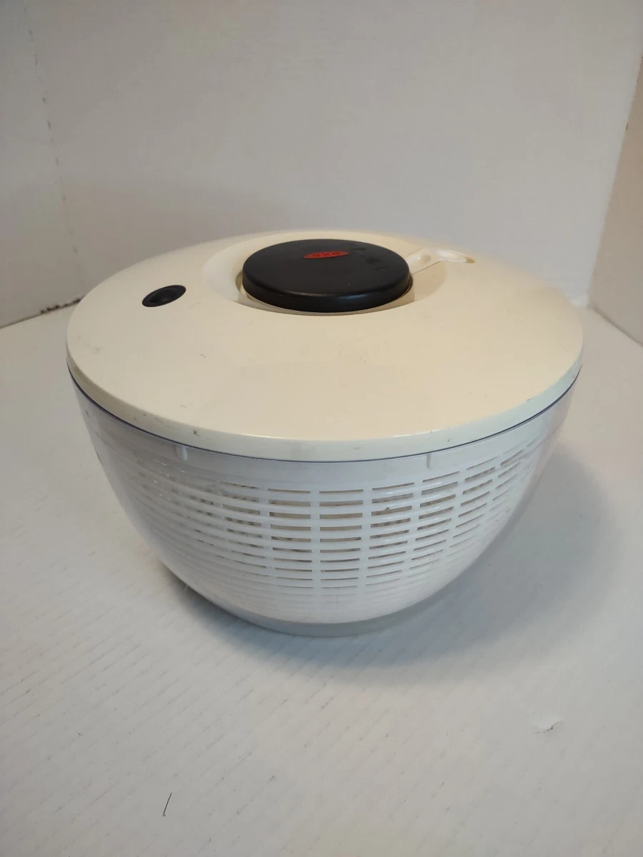 OXO Good Grips Large Salad Spinner - 6.22 Qt., White