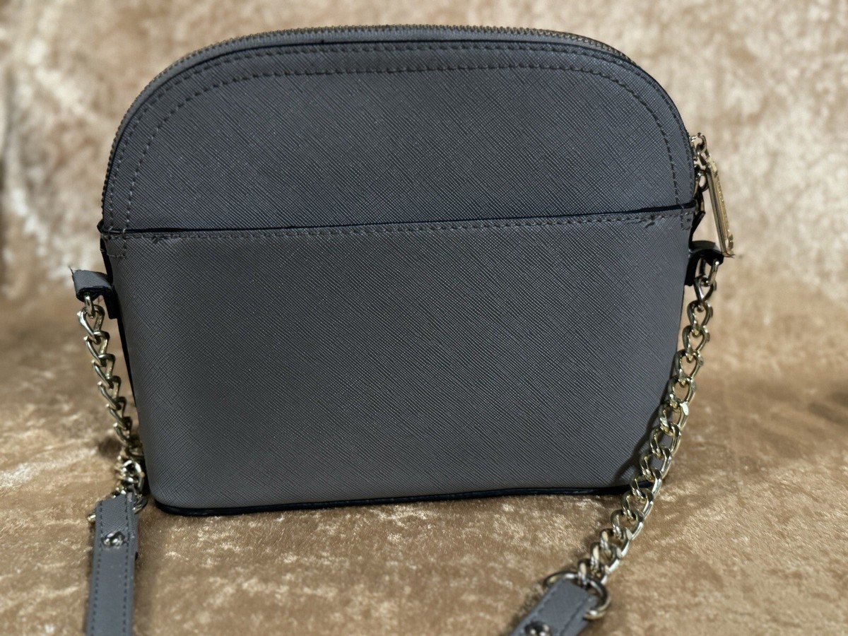★Steve Madden★大人気モデルの新作★GRAYA BAG★バッグ Steve Madden GRAYA-D Distressed Roller Buckle Shoulder Bag