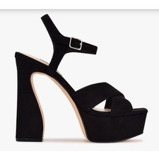 Nine West Black Faux Suede Platform Chunky Block Heels Sandals 10 NEW