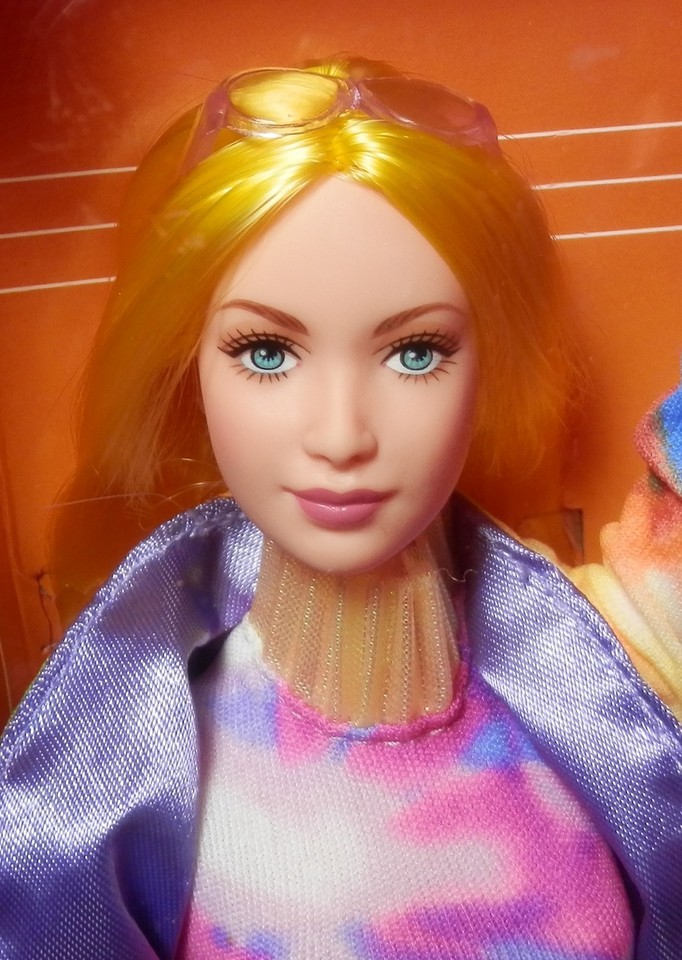 Vitamin C "Pop Singing Sensation" Barbie Doll by Mattel in
