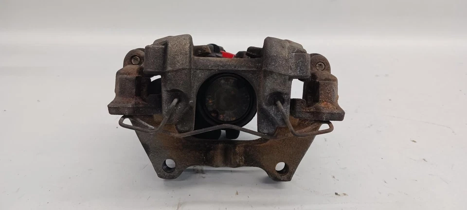 '19-'20 VOLKSWAGEN JETTA Right rear passenger Caliper 59k miles OEM 1 Year Wnty! - Imagem 3 de 4