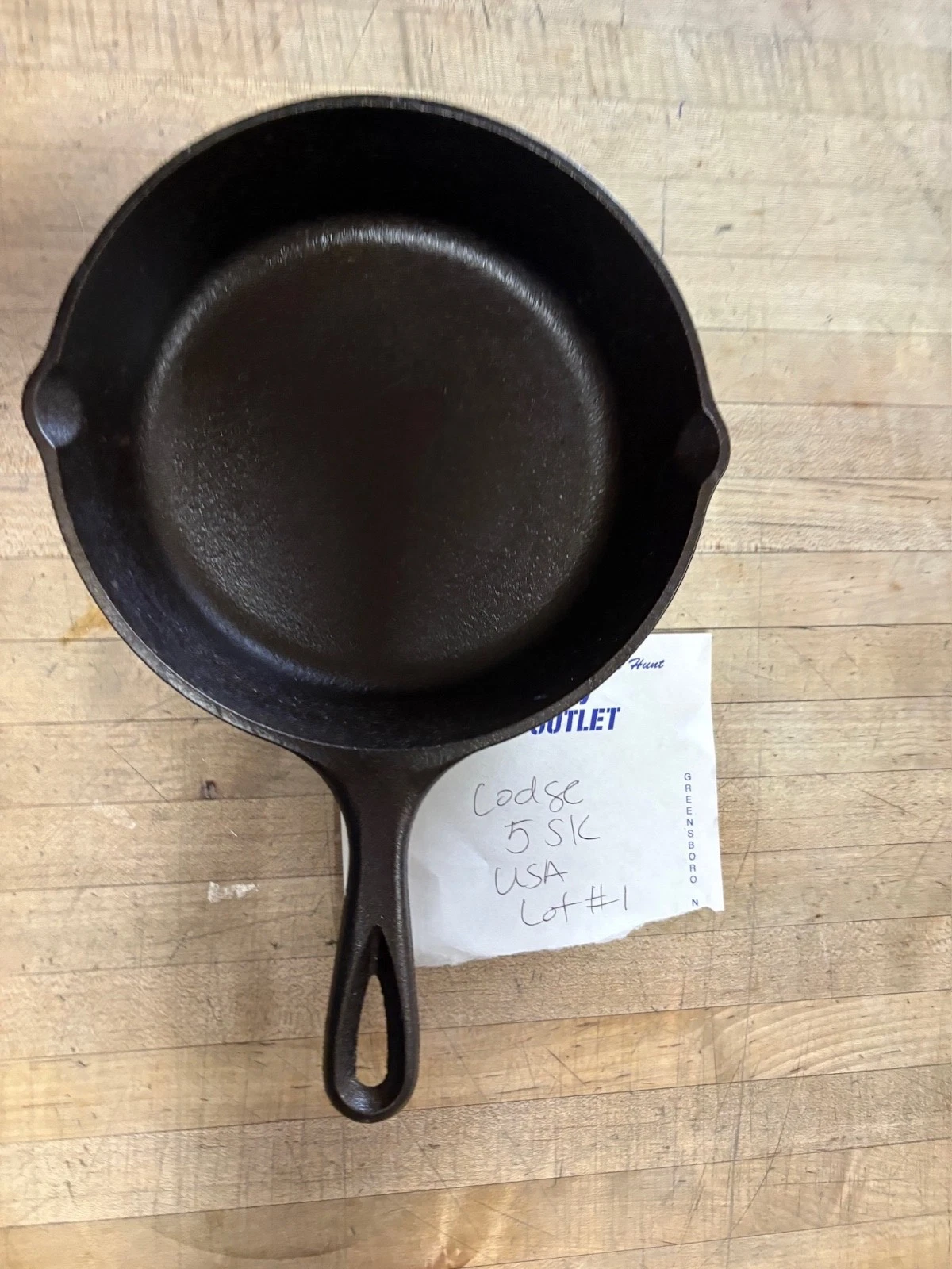 Lodge USA 5SK Cast Iron Frying Pan 8" Double Spouts Lot #1 VGUC