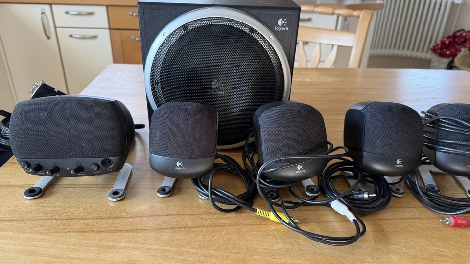 Pc Lautsprecher mit Subwoofer - Bild 2 von 3
