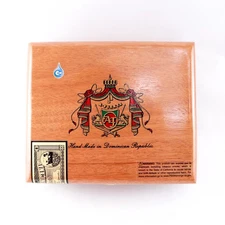 Arturo Fuente Cubano Corona Empty Wood Cigar Box 7" x 6" x 2.75"
