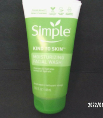 Simple Moisturizing Facial Wash Refreshing Skin Care Kind to Skin Gel  5 Oz NEW 